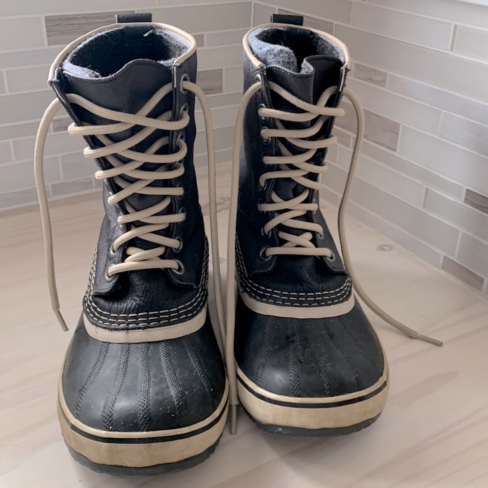 Sorel winter boots - women’s size 7